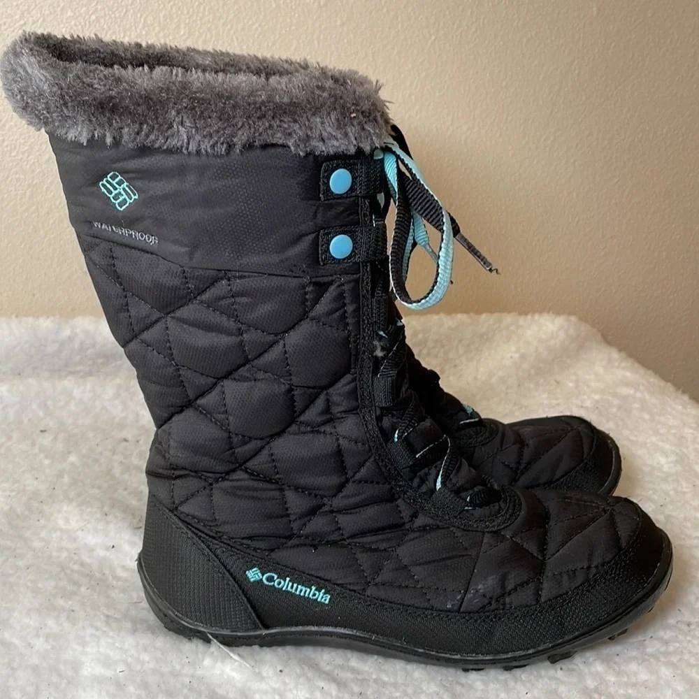 Nwot Columbia 200 Grams Quilted Snow Boots Size 5